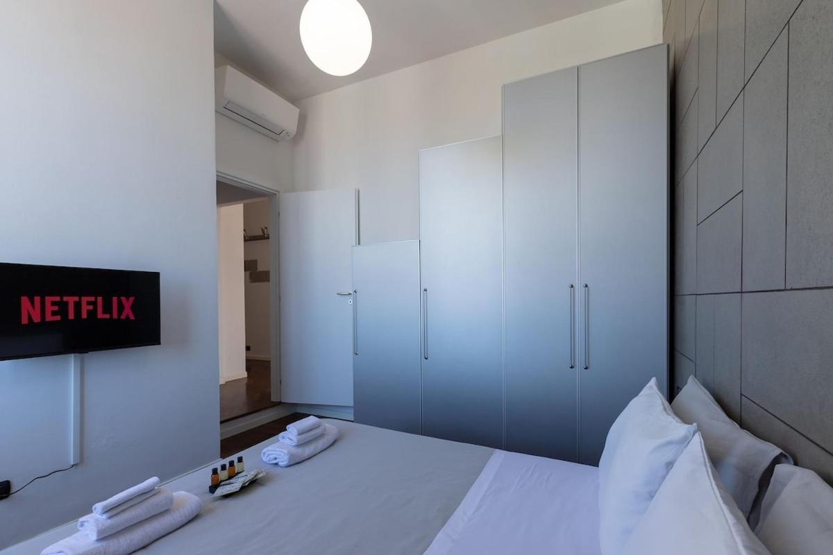 Ale Apartment Castello Imperatore -Parking Disponibile- Prato  Bagian luar foto